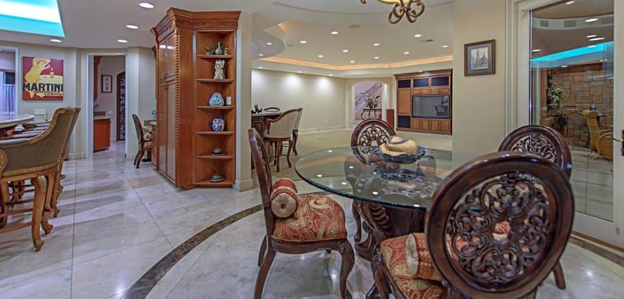 Mike Tyson House -The dining room adjoins the kitchen